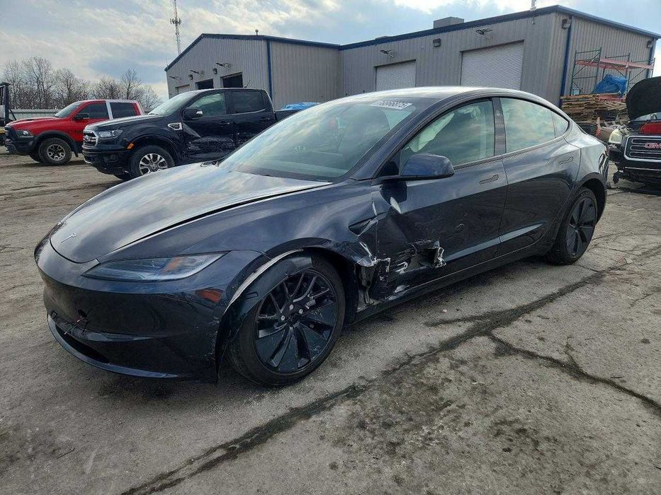 Tesla Model 3 2025