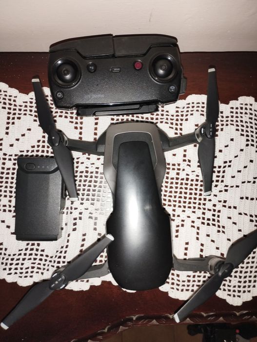 Drone DJI Mavic Air + Comando | 4K — 150 €
