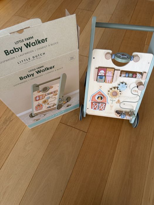 Drewniany pchacz/ chodzik Little Dutch