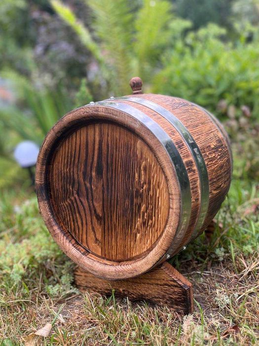 Ясенові та дубові бочки для алк. напоїв | Власне виробництво