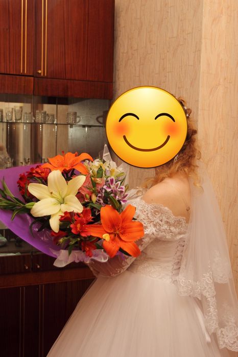 Свадебное платье