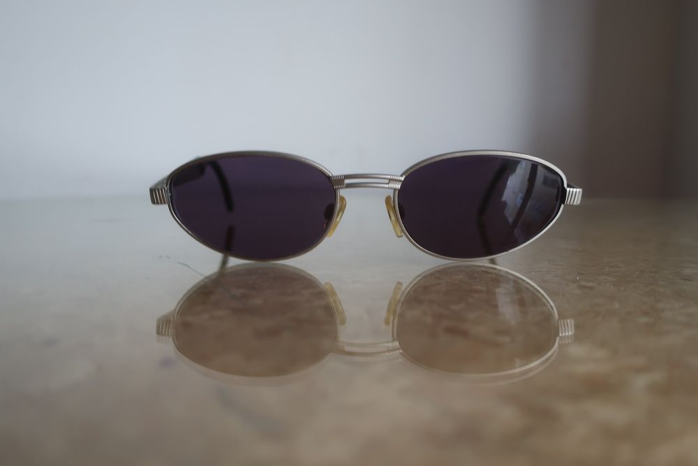 Óculos de sol anos 90 marca Notorio (Made in Italy, 1997)