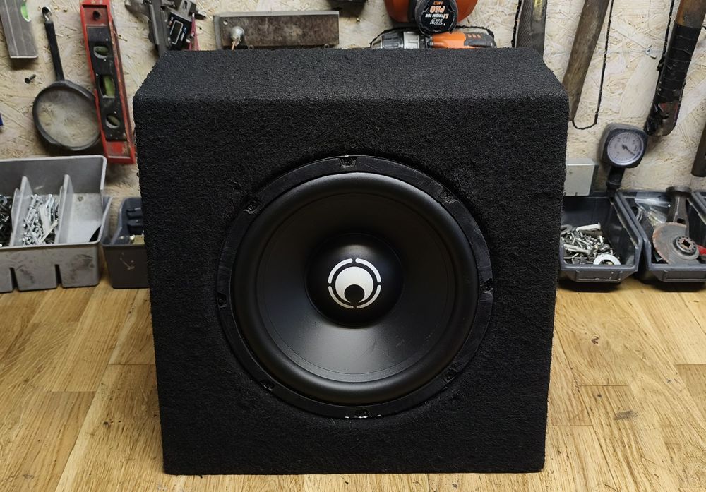 Skrzynia basowa RE Audio Re10s4 2x4ohm 200w rms 25cm 10" oldschool