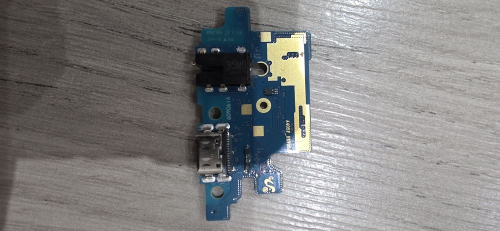 Samsung A40 płytka ładowania