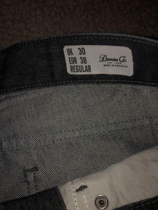 2 calções se ganga ate joelho, com bolsos