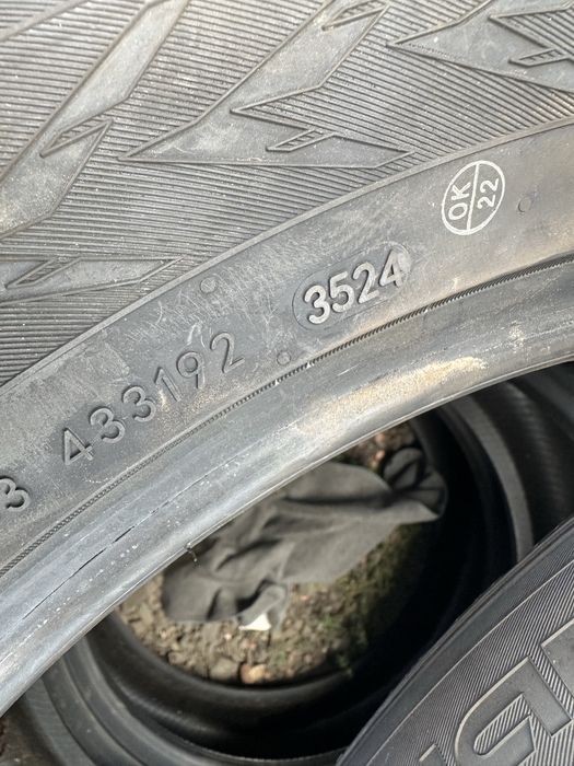 Шини 255/55 R19 235/55 R19 Nokian tyres