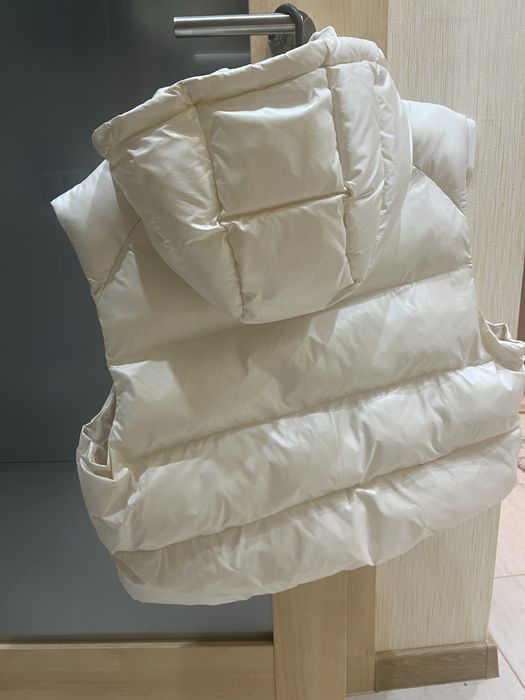 Жилетка оригінал puma молочна