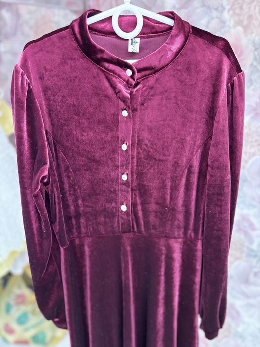 Сукня плаття жіноча