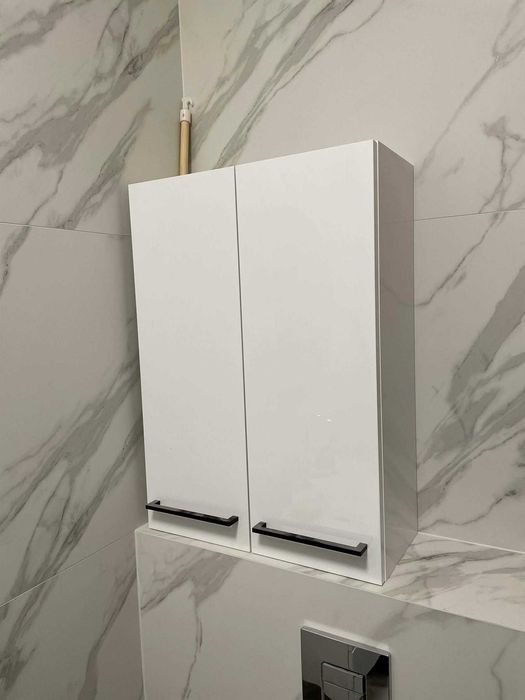 Łazienkowa szafka wisząca Easier biała 50 Sensea