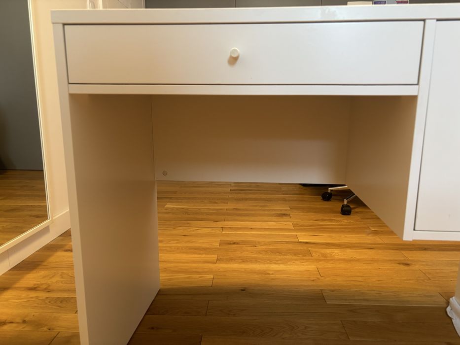 Toaletka SVYD IKEA 100x48 biurko stolik
