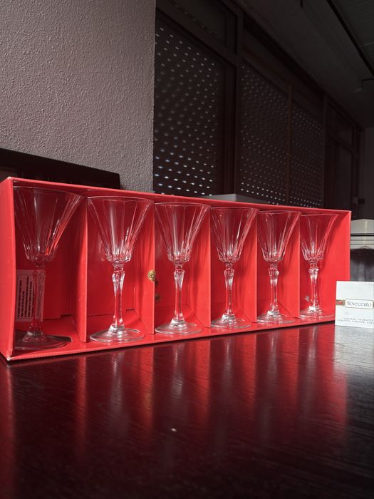 Selling crystal glasses / crystal pitcher433902529031055366