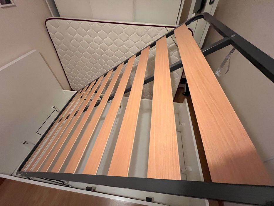 Cama Completa Sommier (Colchão Incluído)