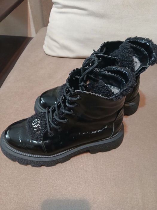 Жіночі черевички