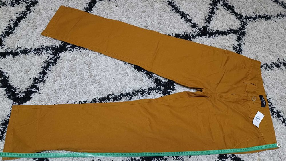 Spodnie miodowe nowe