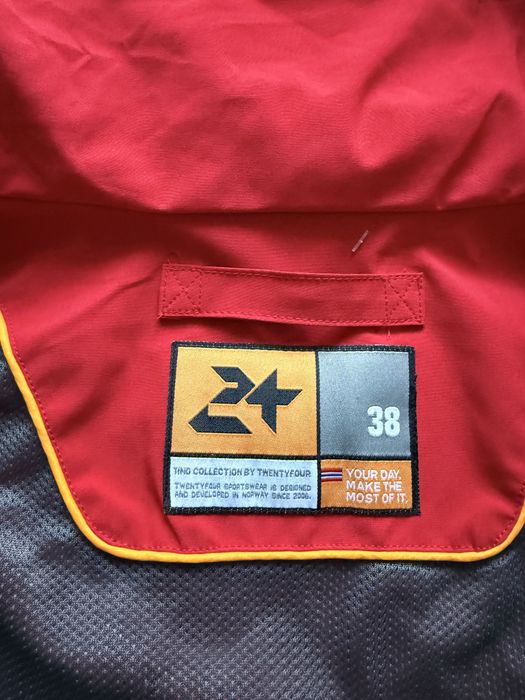 Kurtka softshell czerwona Twentyfour outdoor trekkingowa kaptur 38 M