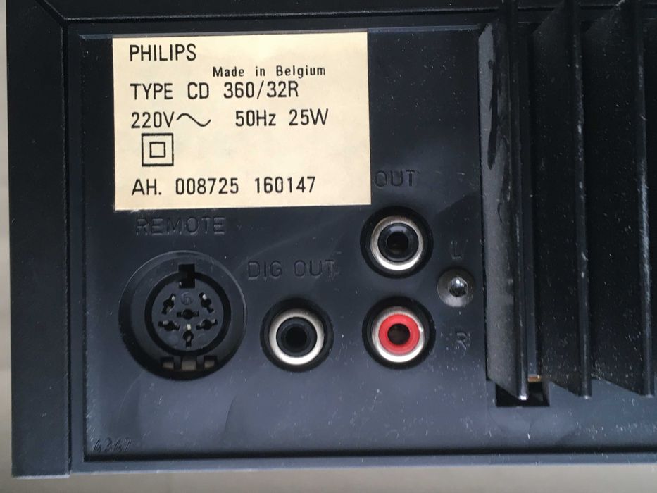 CD програвач Philips CD 360