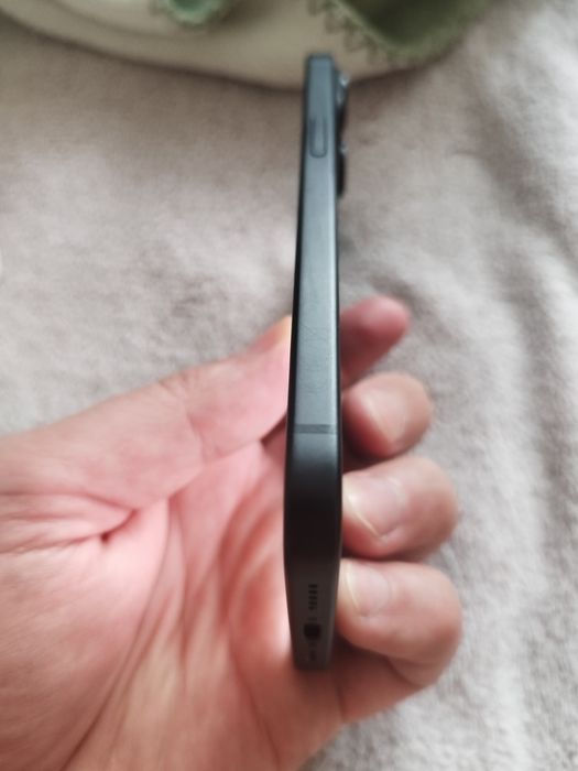 Продам iPhone 15 iCloud Заблокирован