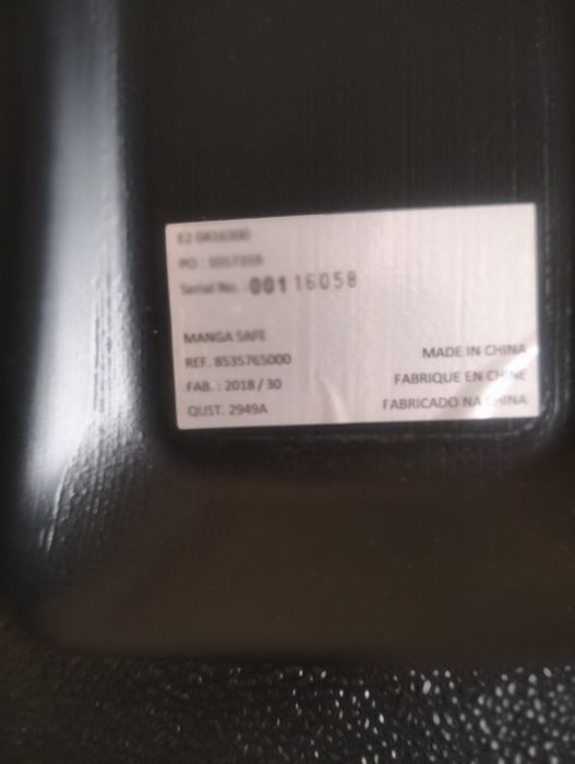 Cadeira para criança para carro.Rebaixa de preço.