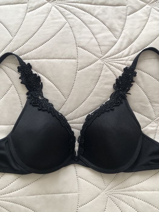 Бюстгалтер з пуш-апом