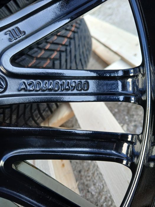 Komplet nowe koła zimowe mercedes w206 c-klasa 225/45r18 michelin MO