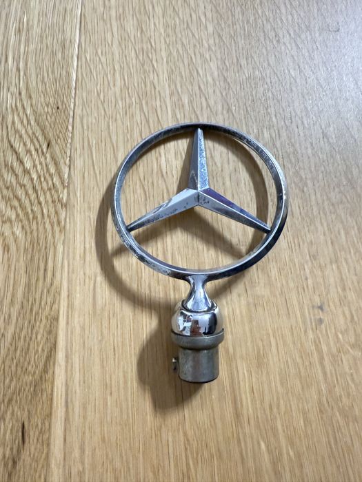 Emblemat znaczek gwiazda maski Mercedes 7cm