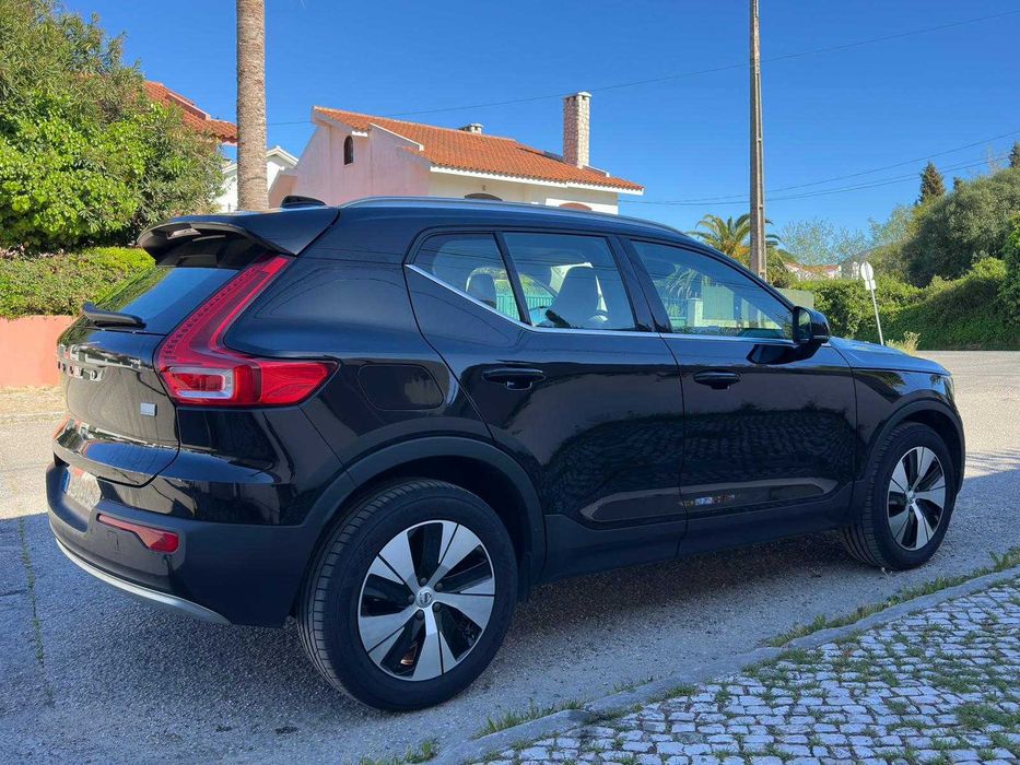 Volvo XC40 1.5 T5 Recharge - Plug IN
