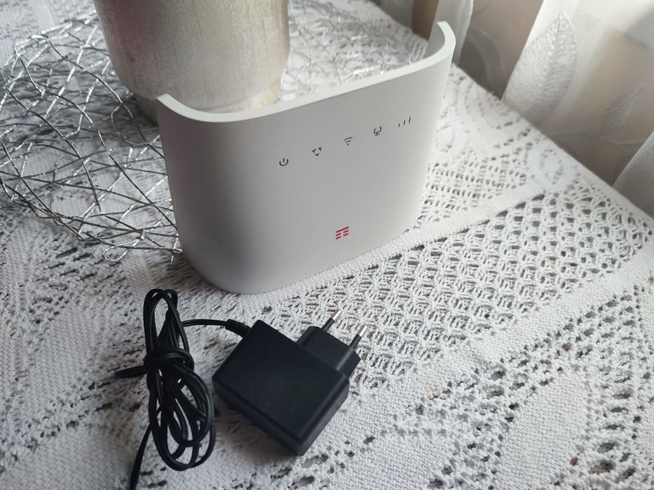 Router TCL 4G+ 600mbps Cat.12/13 Wi-Fi