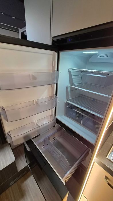 Wynajem Kampera | Nowy 2026 | Automat | 5 osób | Klima | Full opcja |
