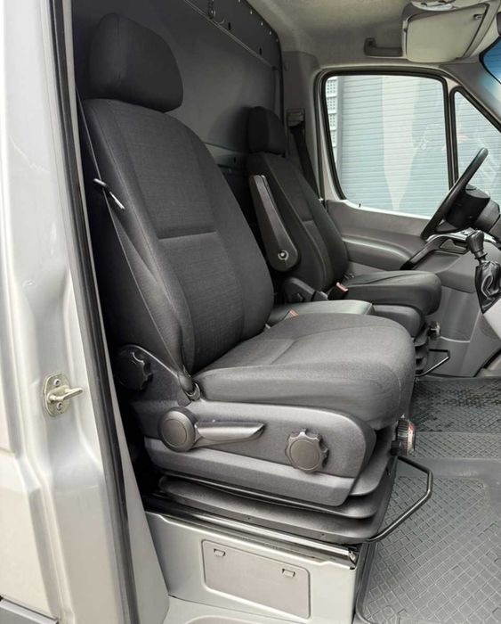 БЕЗ ПРЕДОПЛАТ Вантажні перевезення з вантажниками + перевезення Київ