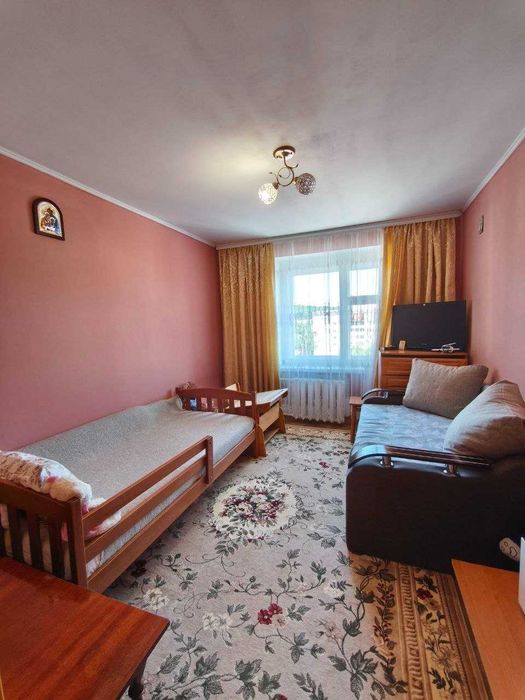 Продаж кімнати по вул.Лінкольна