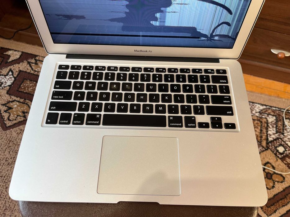 MacBook Air A 1466