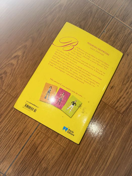 Livro de Colecao “Pequenas Mentirosas”