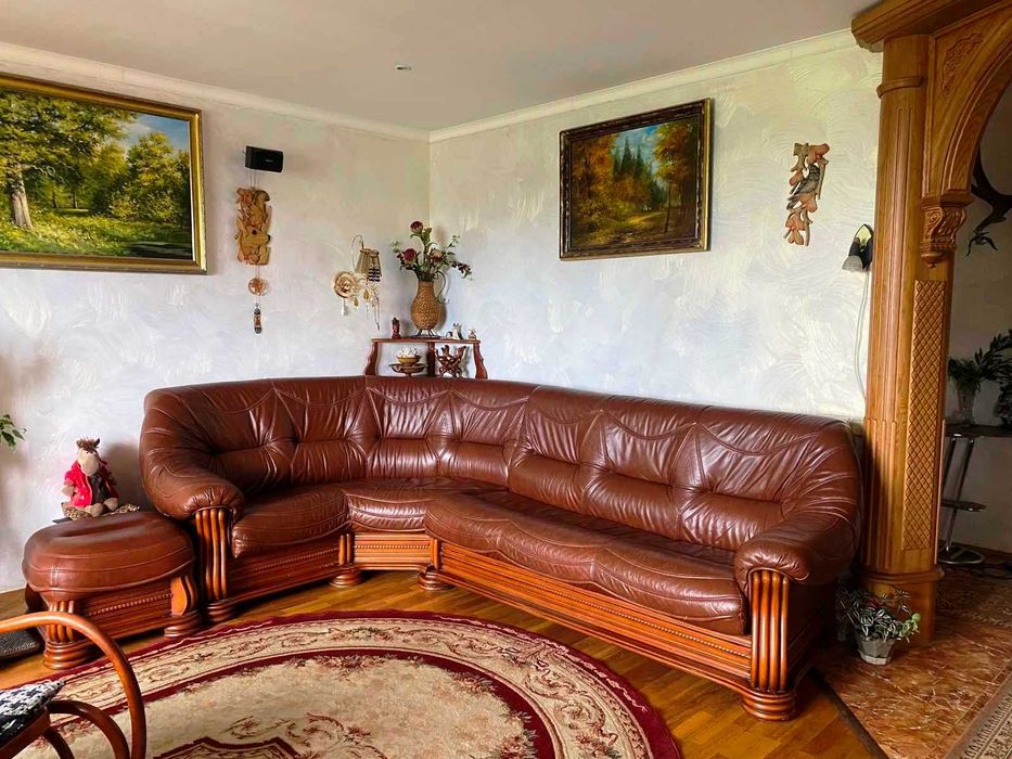 Продам 3к 107м пр- т Науки 62-А Бізнес Клас Ремонт Меблі Техника Цегла