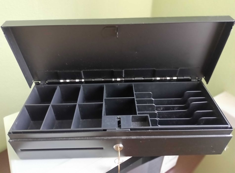 Кассовые ящики на 6 отделений для купюр