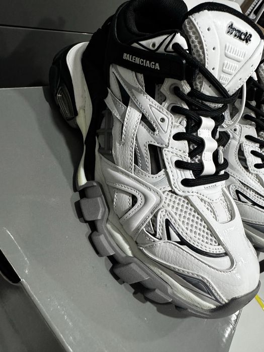 Кроссовки Balenciaga Track 2.0 "White/Black"