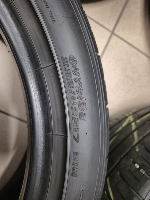 Opony FALKEN 225 45 17 4 szt.