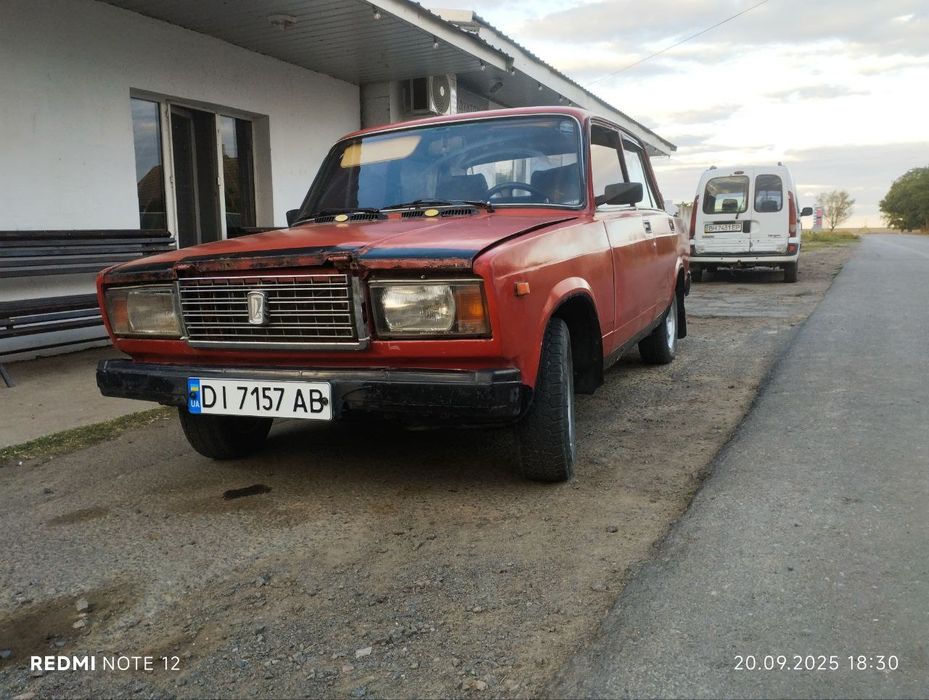 ВАЗ 2107 1996 год