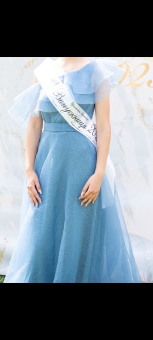 Сукня на Випускний