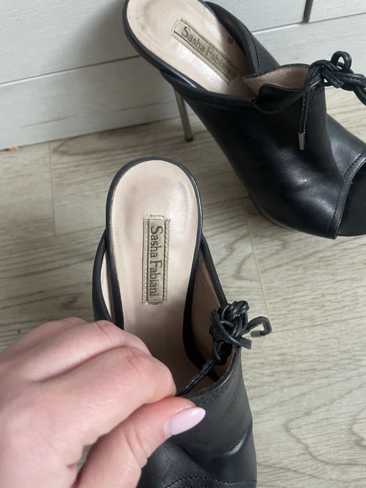 Сабо стрипы нат кожа 35р