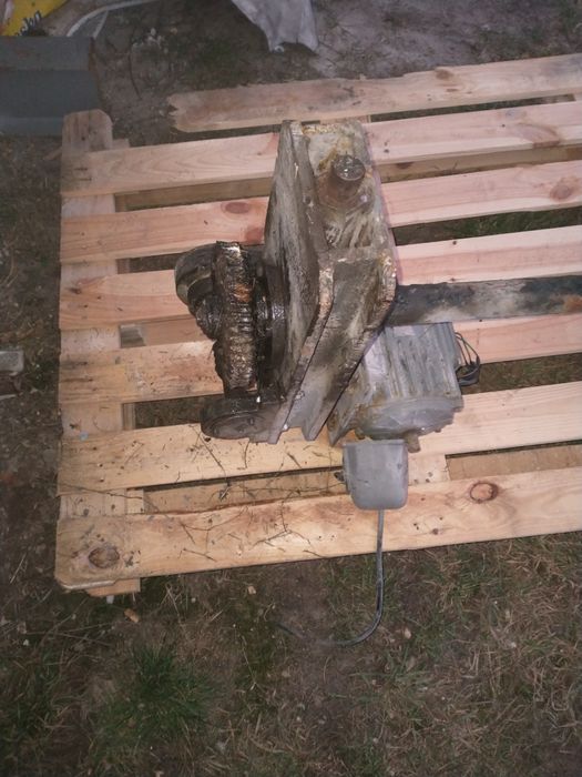 Fotowoltaika Tracker śruba trapezowa