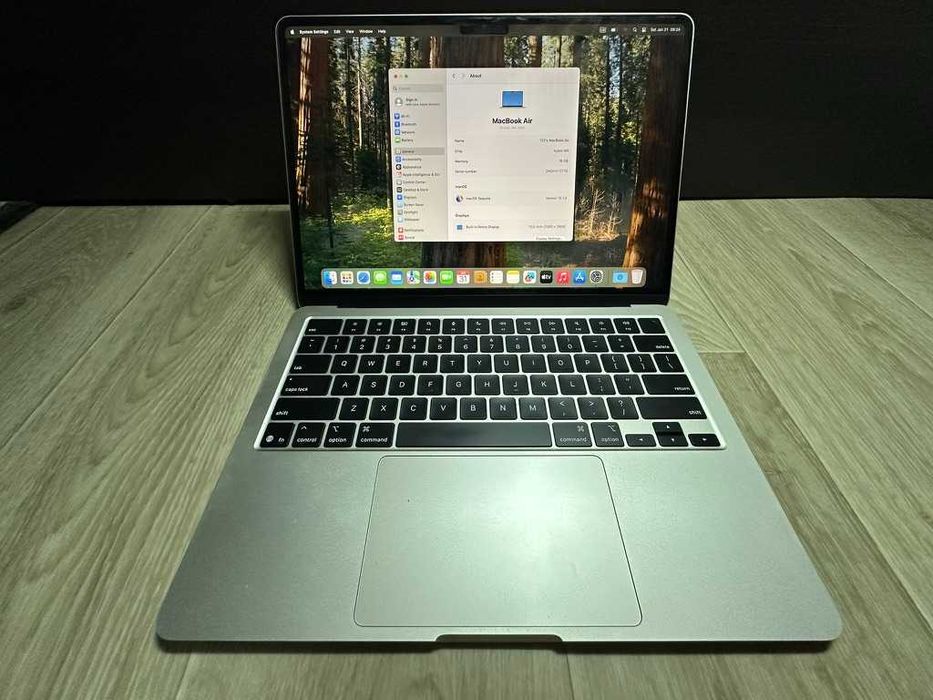 MacBook Air m4, 13", 16/256, starlight