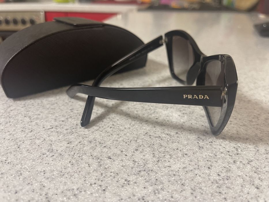 Солнцезашитные Очки Prada