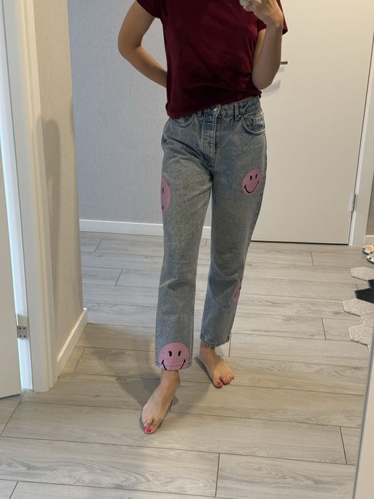 Джинси з смайлами, 40 р.