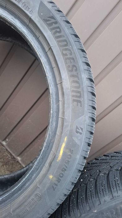 Bridgestone Blizzak 6 205/50 R17 93 V XL