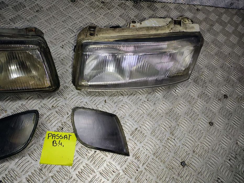 passat b4 lampa przednia lewa prawa lampy pozycyjne