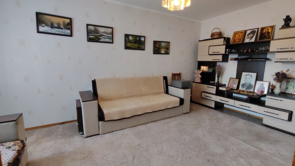 продаж 4-кімнатної квартири в центрі м. Прилуки