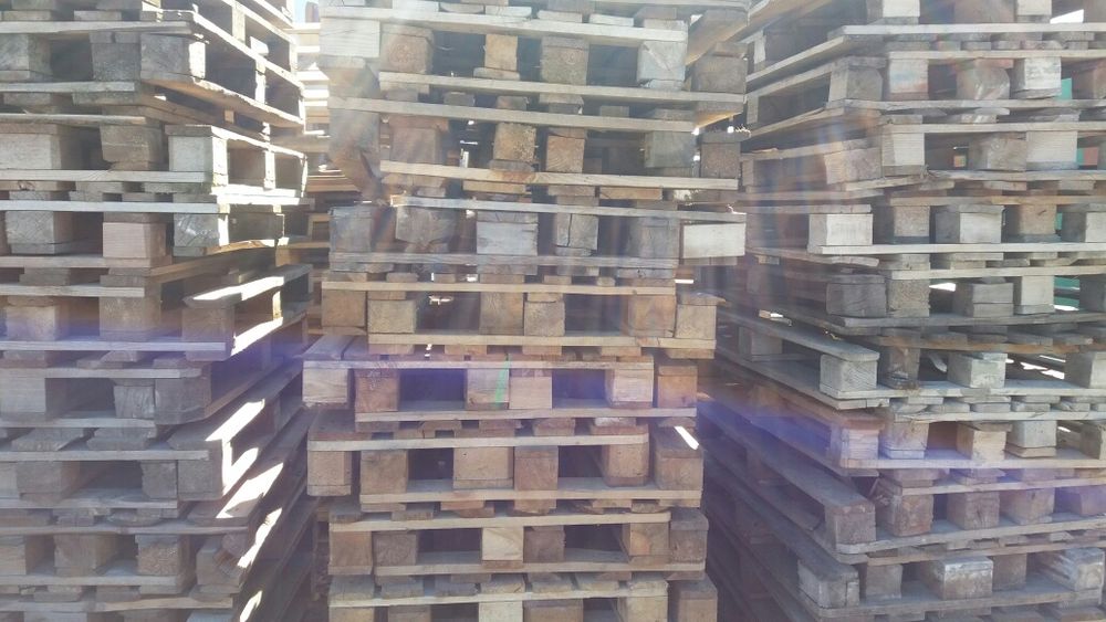 Піддони бу різних розмірів