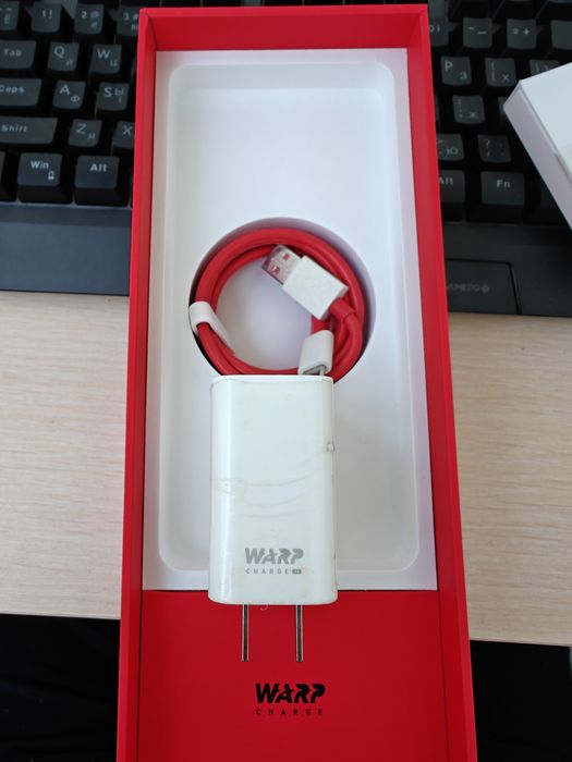 OnePlus 8 pro 12/256