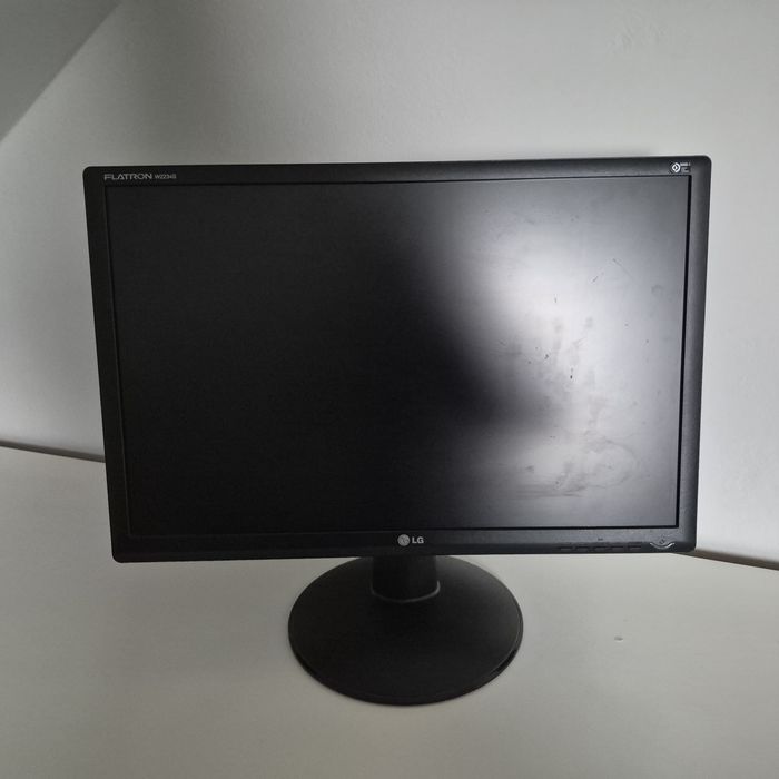 Monitor LG flatron w2234S