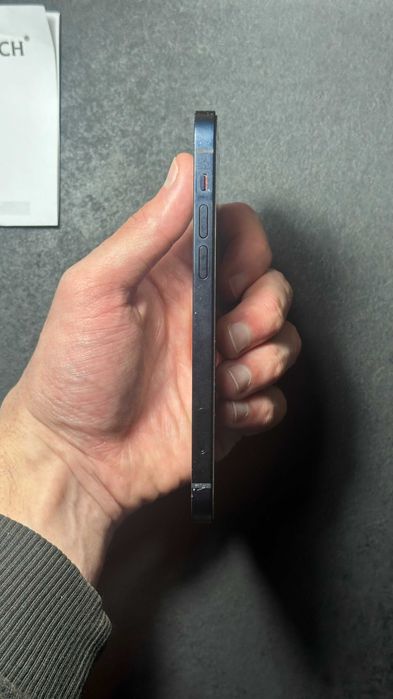 iPhone 12 – Preto – 128GB